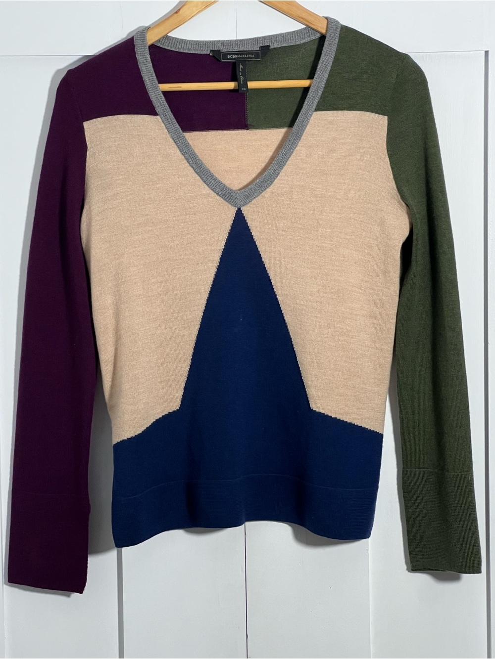 Bcbgmaxazria Patty Merino Wool Colorblock V-Neck Sweater XS